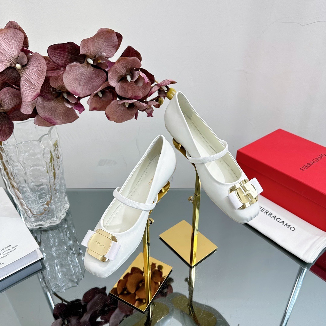 Ferragamo shoes Salvatore Ferragamo shoes size︰eu35-41 321624冠(8E0B)