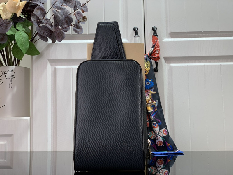 LV BUMBAG M43502(DFBE)