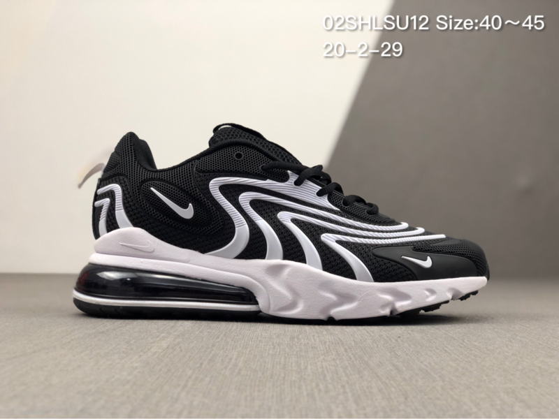 Air Max 270 React 88A3