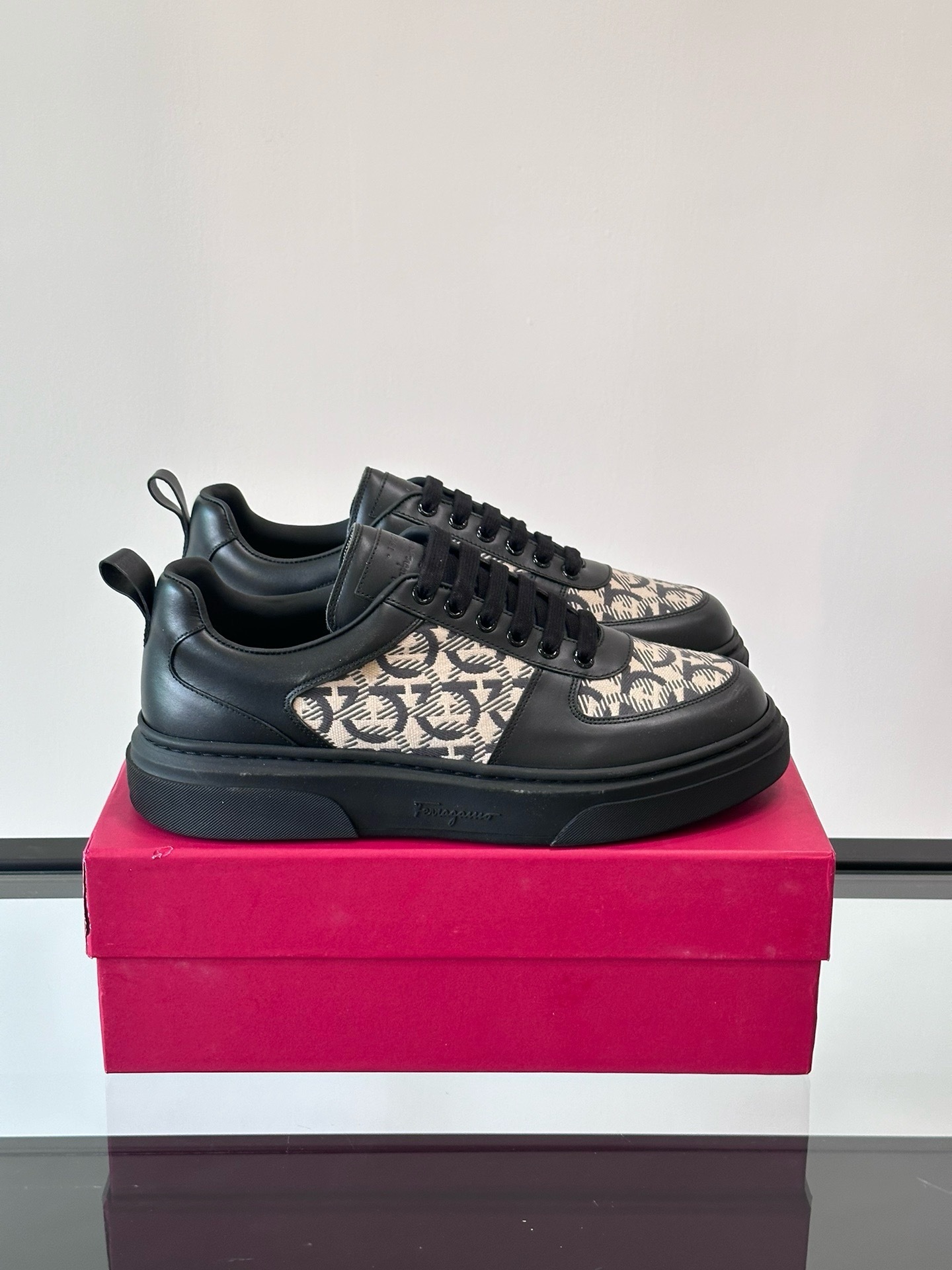 Ferragamo shoes Ferragamo shoes size︰eu38-45 321640A(1574)