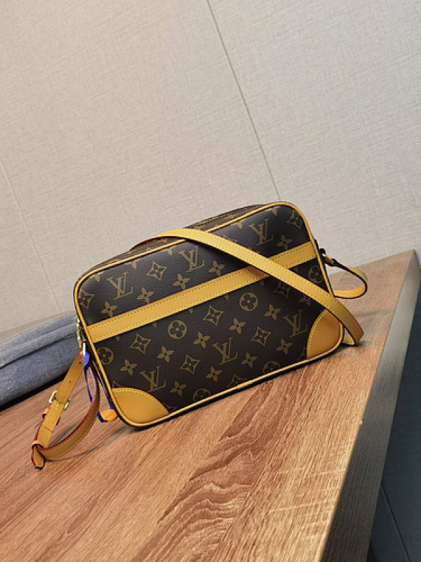 shoulder bag Lv vintage bag2602