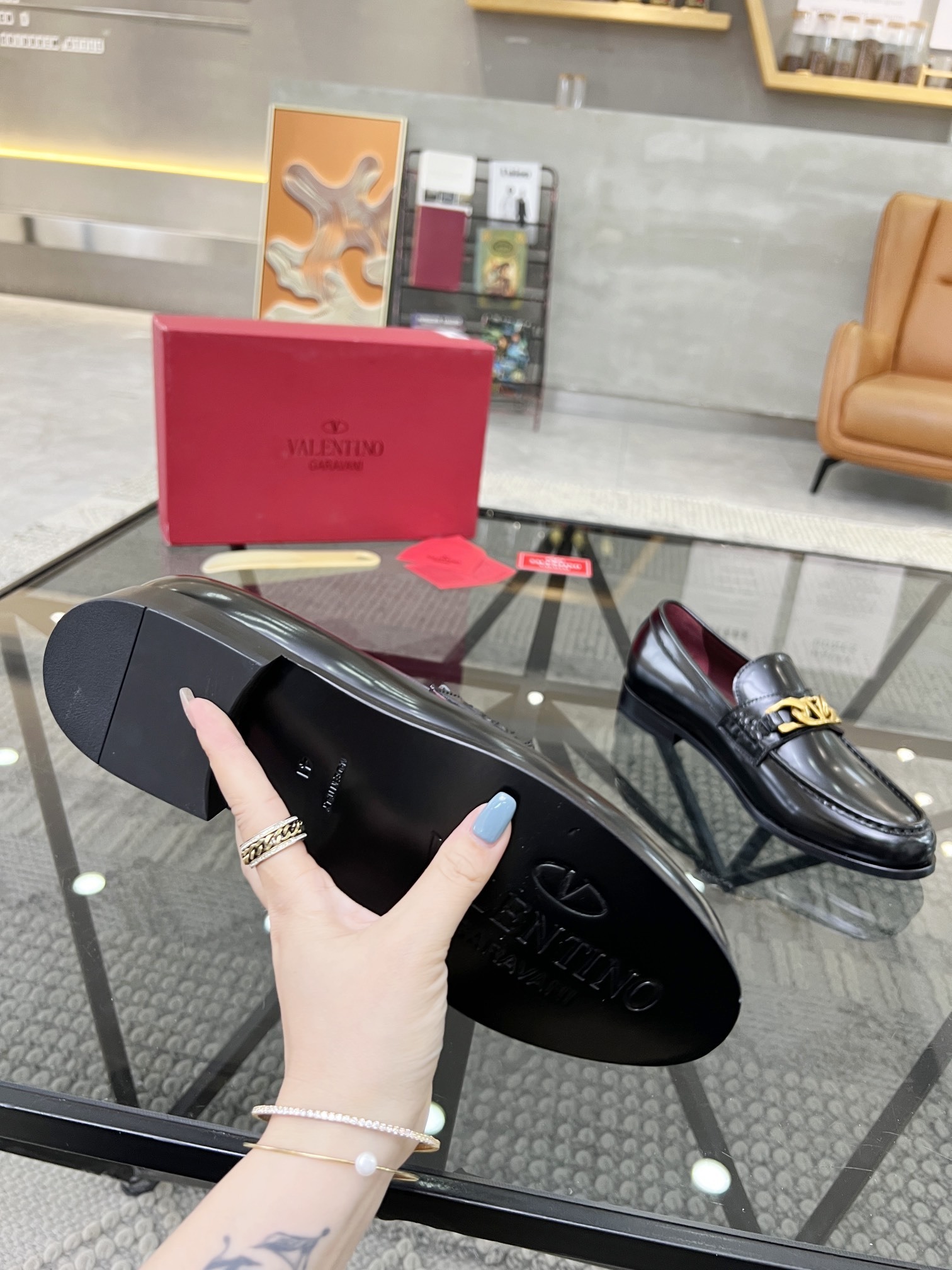 valentino shoes /sneakers-091