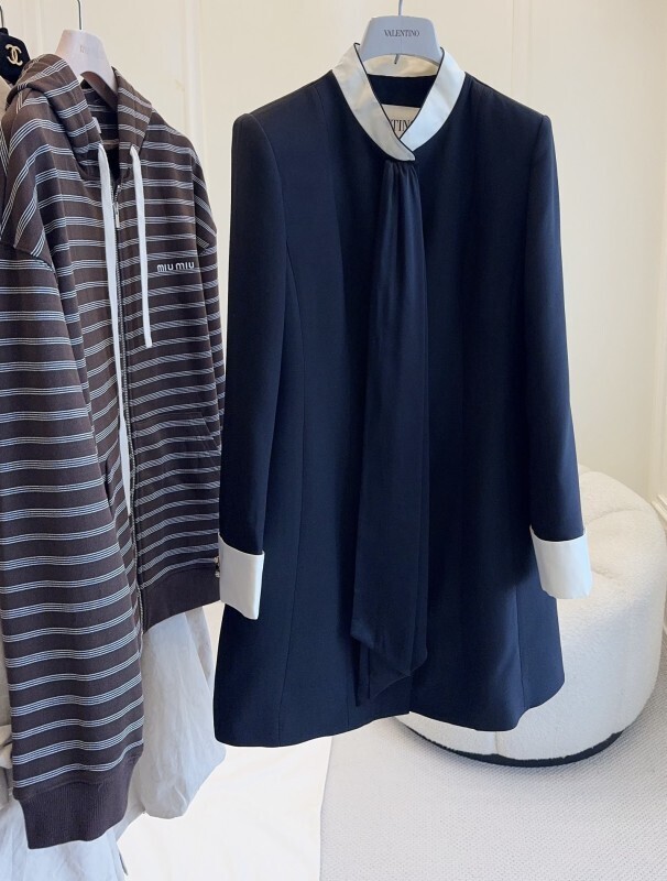 VALENTINO Women clothes -Valentine 0014E0D9