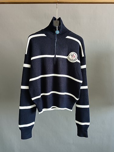 Moncler M0N﹡CLE﹡ COAT D221