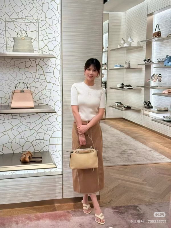 Fendi Women clothes -FENDI 099F648