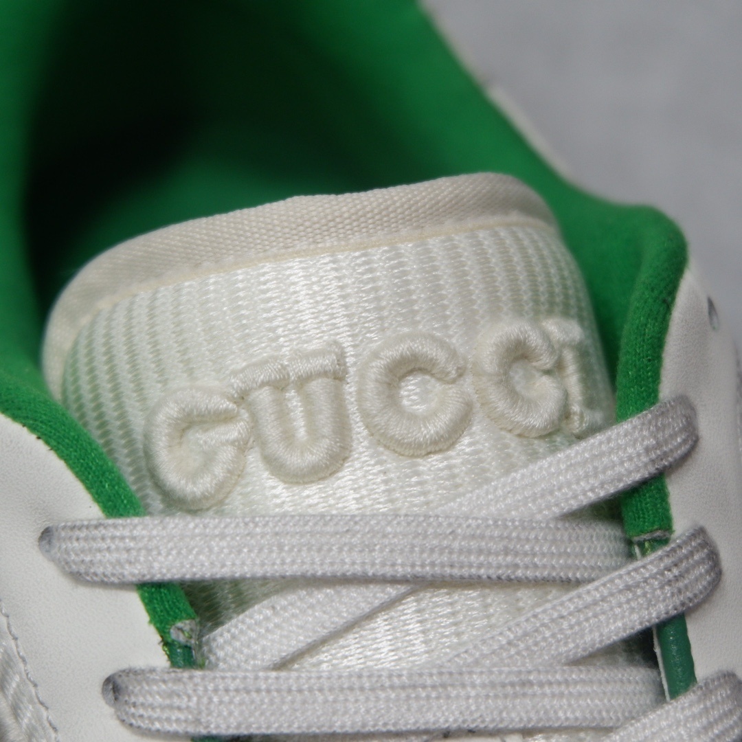 gucci shoes/sneakers-977