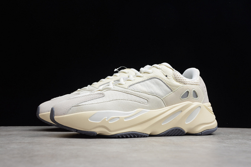 yeezy 700 EG7596 GET YEEZY BOOST 700 ANALOG ANALOG ANALOG WOMAN 36 39 MAN 40 46 1.3 180 883B