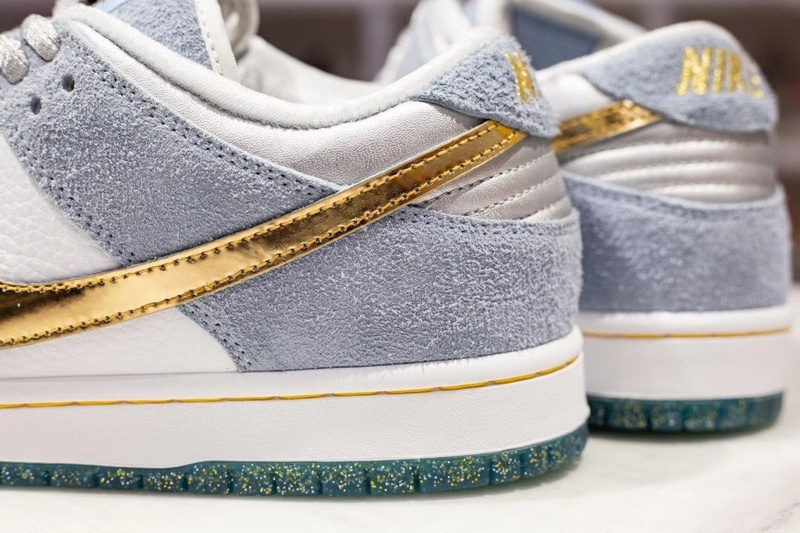 h12 【450】[DC9936-100]-[H12 SEAN CLIVER X DUNK LOW SB HOLIDAY SPECIAL WHITE∕PSYCHIC B