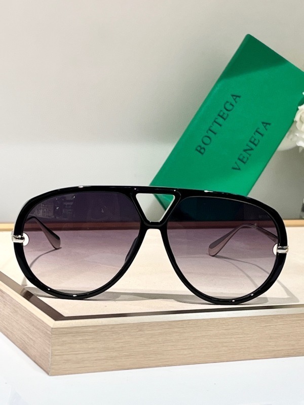 Bottega Veneta glasses -BV 0042C348