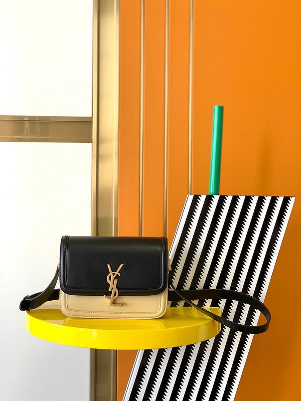 designer bags Size︰19.0x13.0x5.0cm 9A17