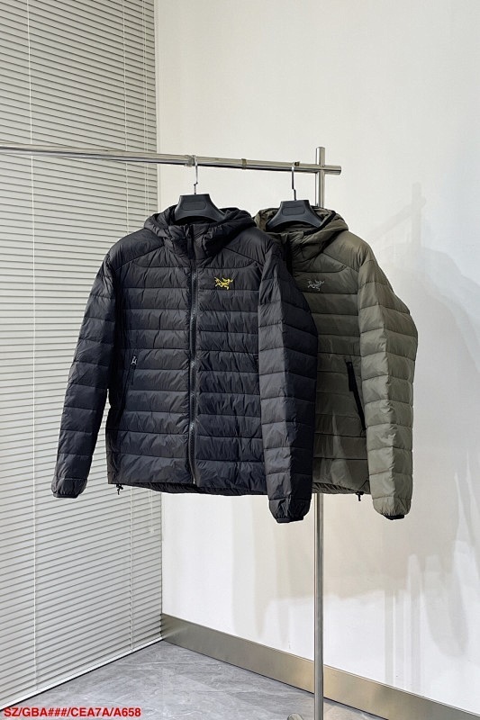 STONE ISLAND Men clothes -STONE ISLAND 00183ADE