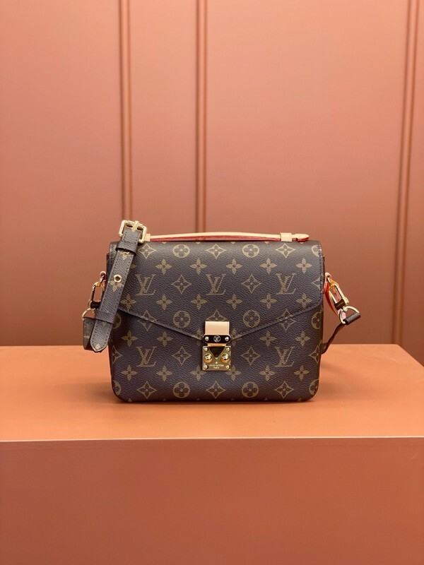 shoulder bag Lv POCHETTE M TIS mirror7838