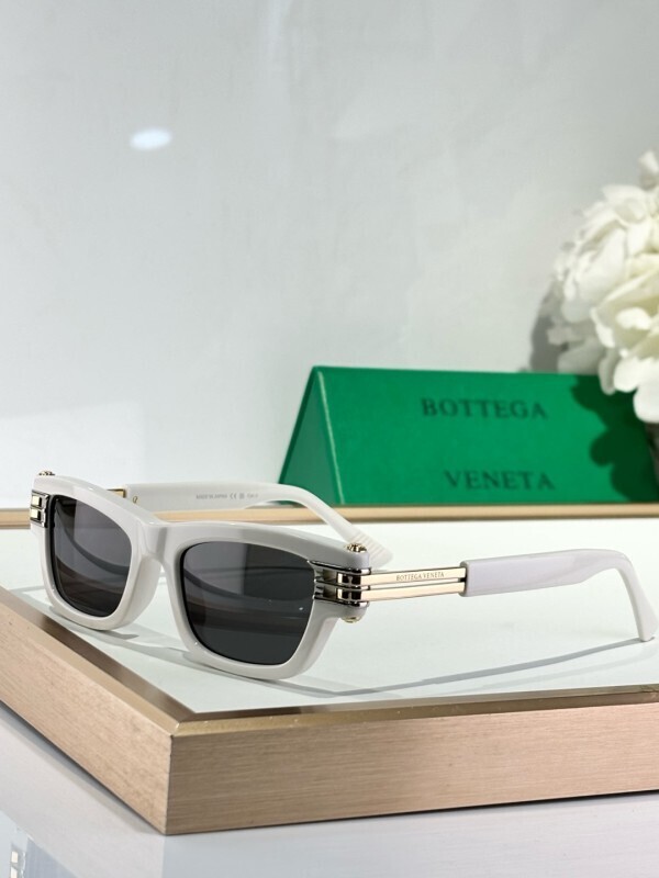 Bottega Veneta glasses -BV 0009A96E