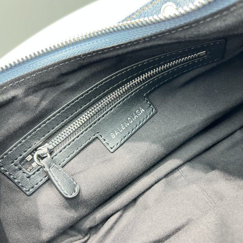 Balenciaga bags Balenciag﹡ Le Cagole bag A629