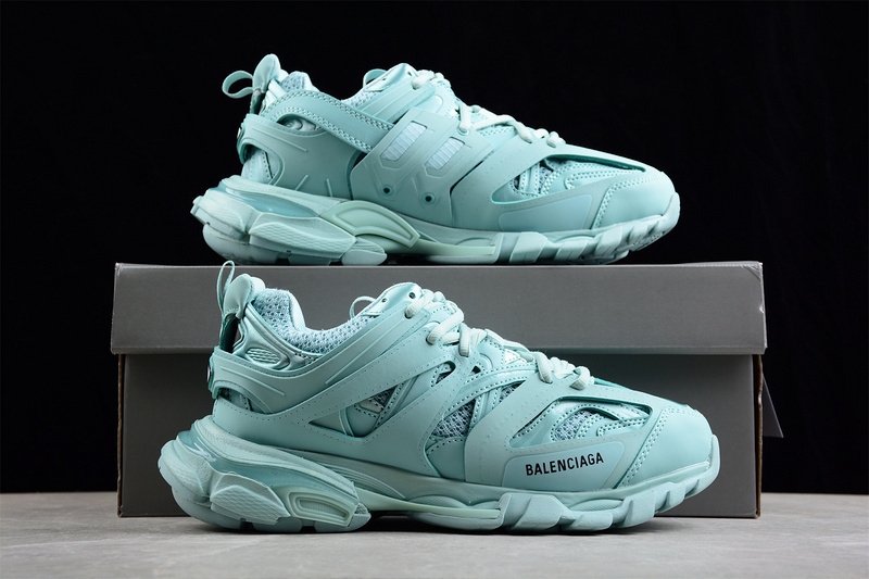 BALENCIAGA TRACK 【600】[BALENCIAGA TRACK SNEAKER SKY BLUE∕SKY BLUE∕BLACK]-[WOMAN︰35-39]-[MAN︰40