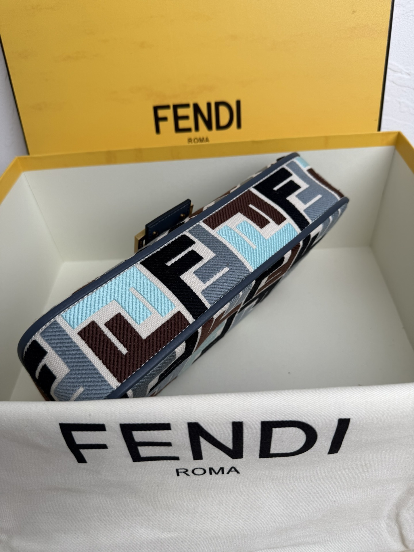 Fendi Bag -FENDI 0147