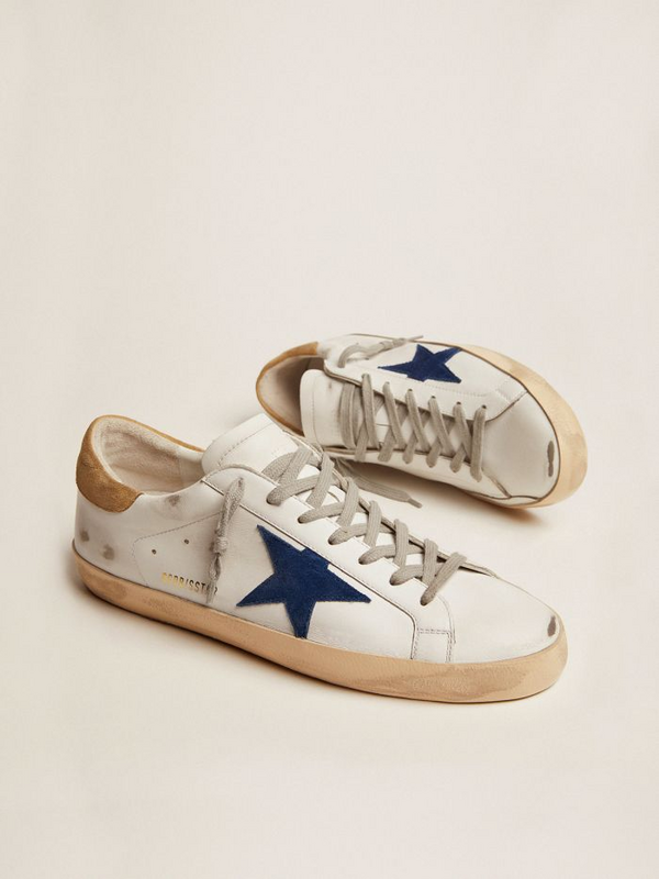 golden goose Super-Star sneakers with sand-colored suede heel tab and blue suede star(8EE9)