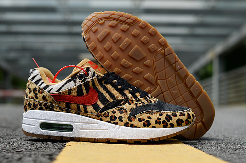 air max AIR MAX 1 SE JUST DO IT A532