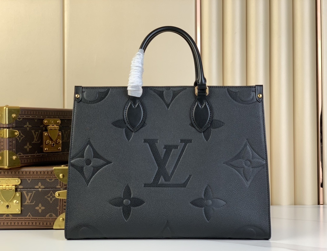 LV-Handbags M45595 Black (embossed)(4A39)