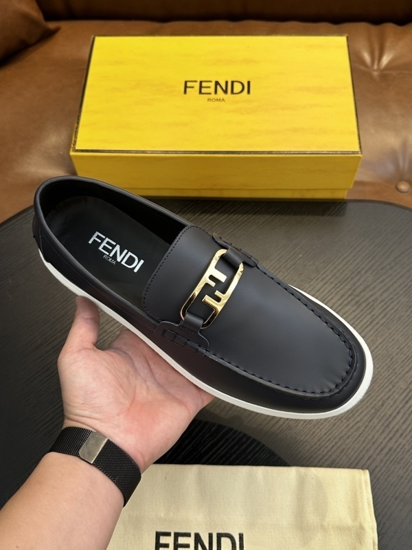 FENDI Men shoes -FENDI 0021A854