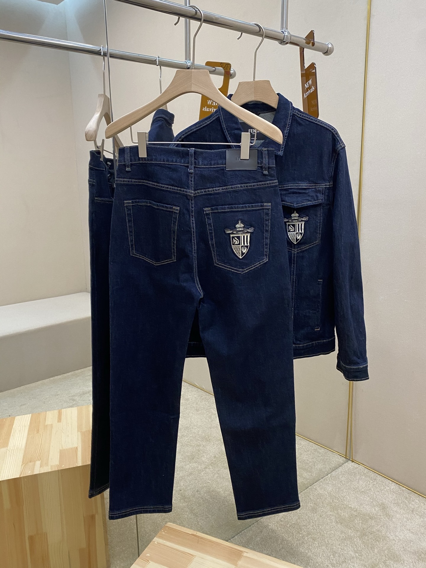 D2 Jeans pants/short/clothes-409