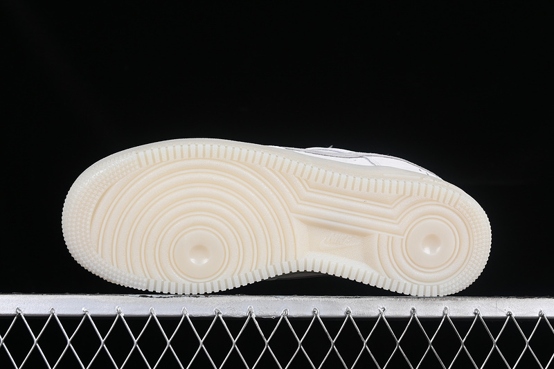 air force 1 320 AA1117 116 AIR FORCE 1 07 LOW WHITE GREY WOMAN 36 39 MAN 40 45 4D6B