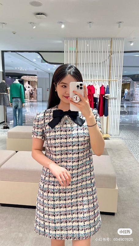 VALENTINO Women clothes -Valentino 0055EE08