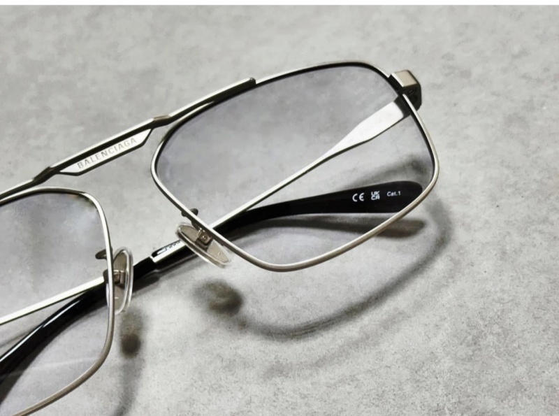 Balenciaga glasses -Balenciaga 0004D389