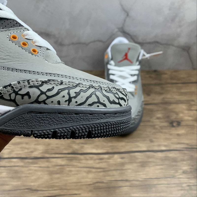 jordan 3 430 CT8532 012 AIR JORDAN 3 RETRO COOL GREY 2021 SILVER LIGHT GRAPHITE ORANG... AFA6