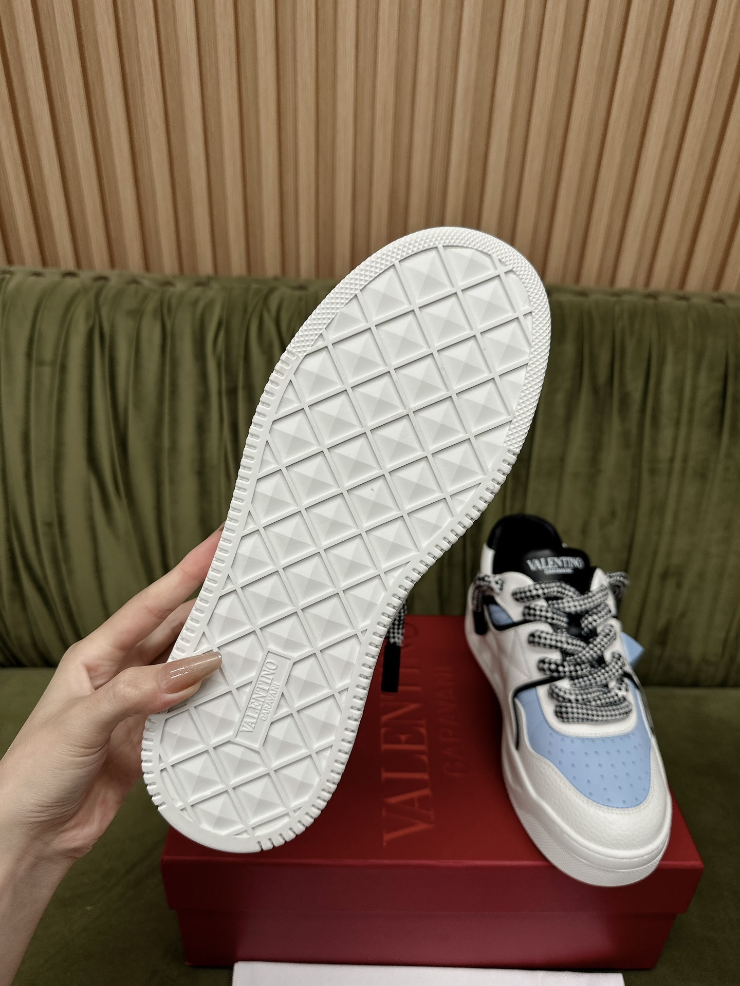 valentino shoes /sneakers-445