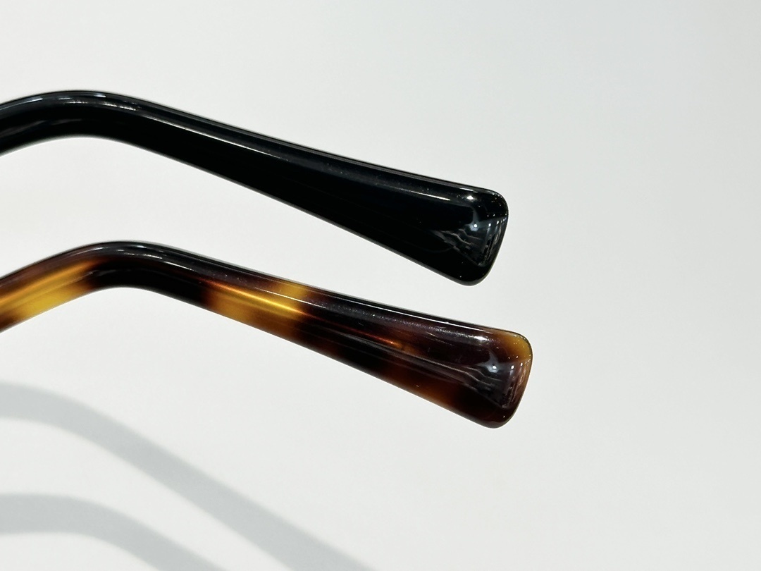 Gucci glasses -GUCCI 0036