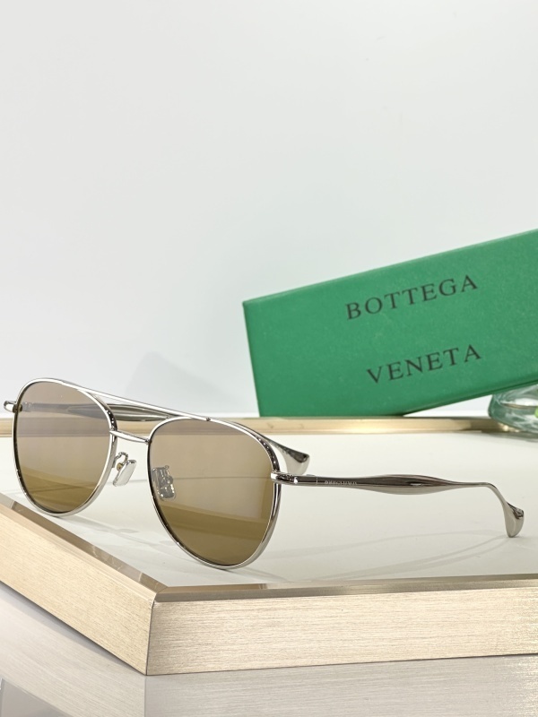Bottega Veneta glasses -BV 00679047