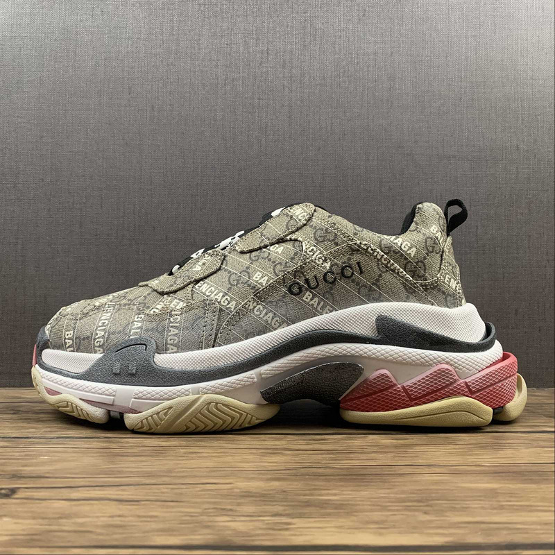 triple s 430 GU CCI X BA LEN CIAGA TRIPLE S SNEAKERS GREY WHITE BLACK WOMAN 35 39 MAN 40 46 4