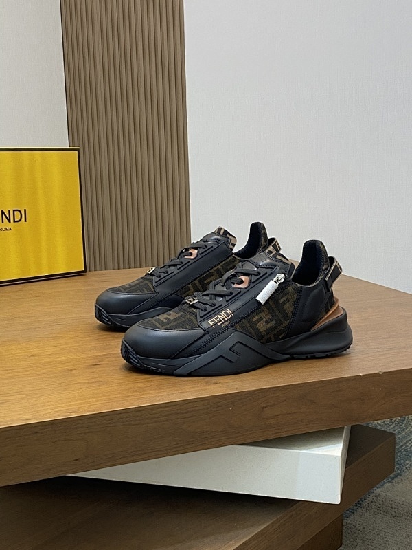 FENDI Men shoes -FENDI 00499C74