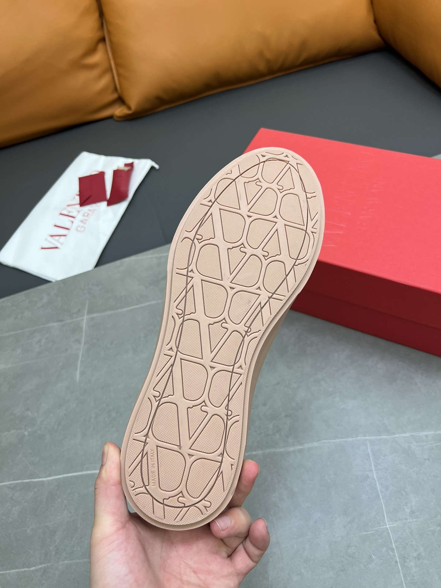 valentino shoes /sneakers-302