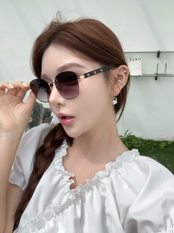 Fendi glasses -FENDI 01826906