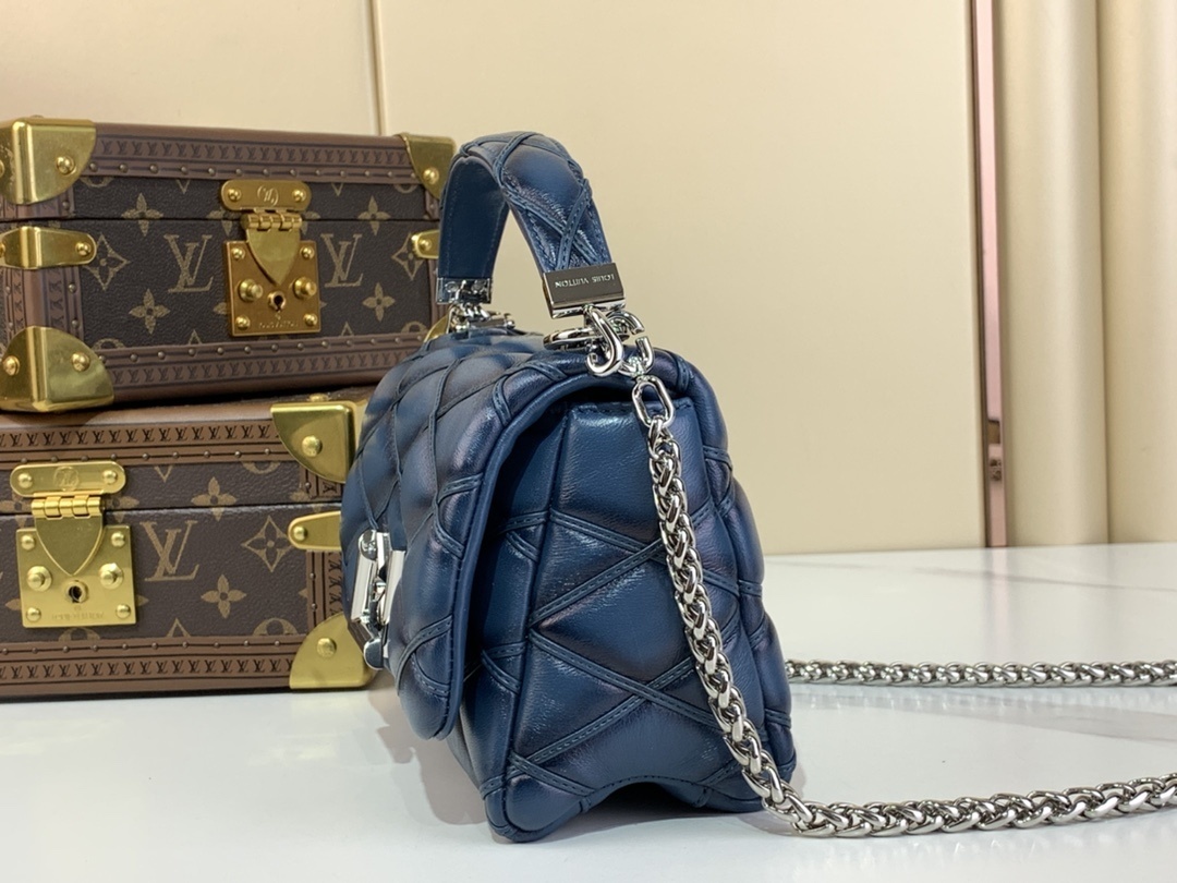 LV-Handbags M12004 Black M12332 Sand color M12338 m white M12434 denim blue M12567 wine red(24