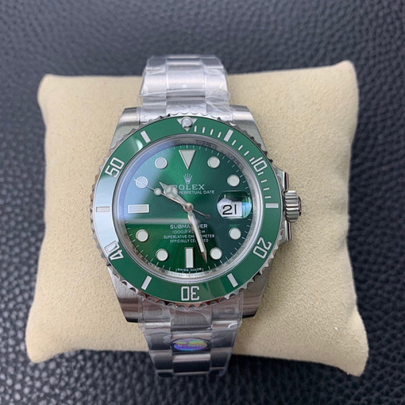 rolex R O L e x super clone top version watch 3233 8551