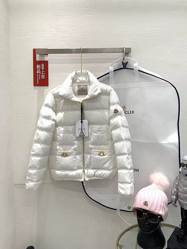 moncler MODJ 375 E21D