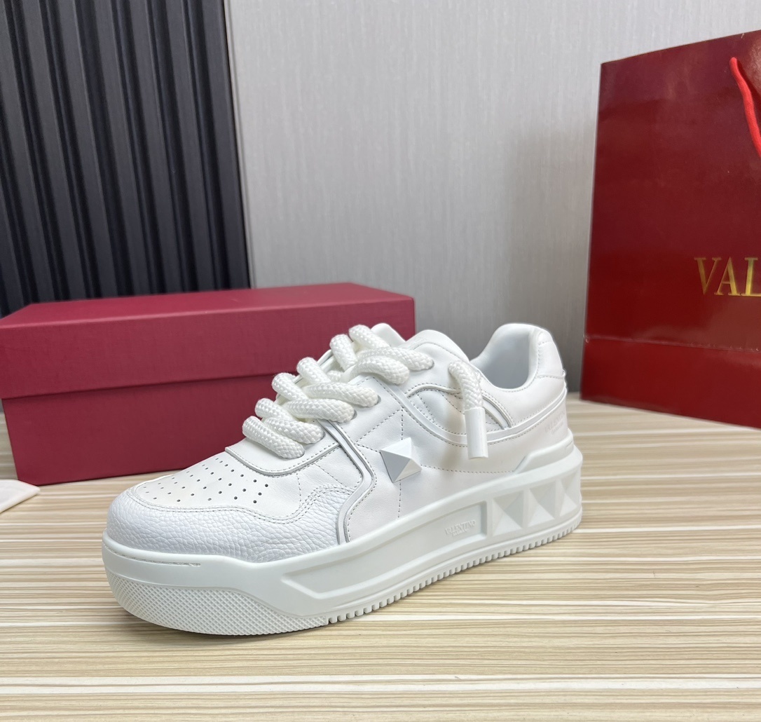 valentino shoes /sneakers-654