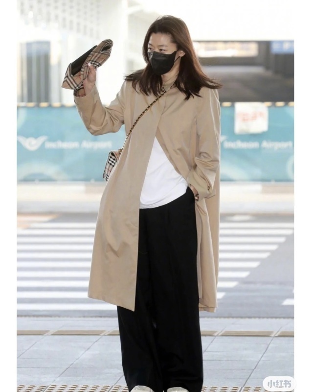 BURBERR Women clothes -BURBER 0107E436