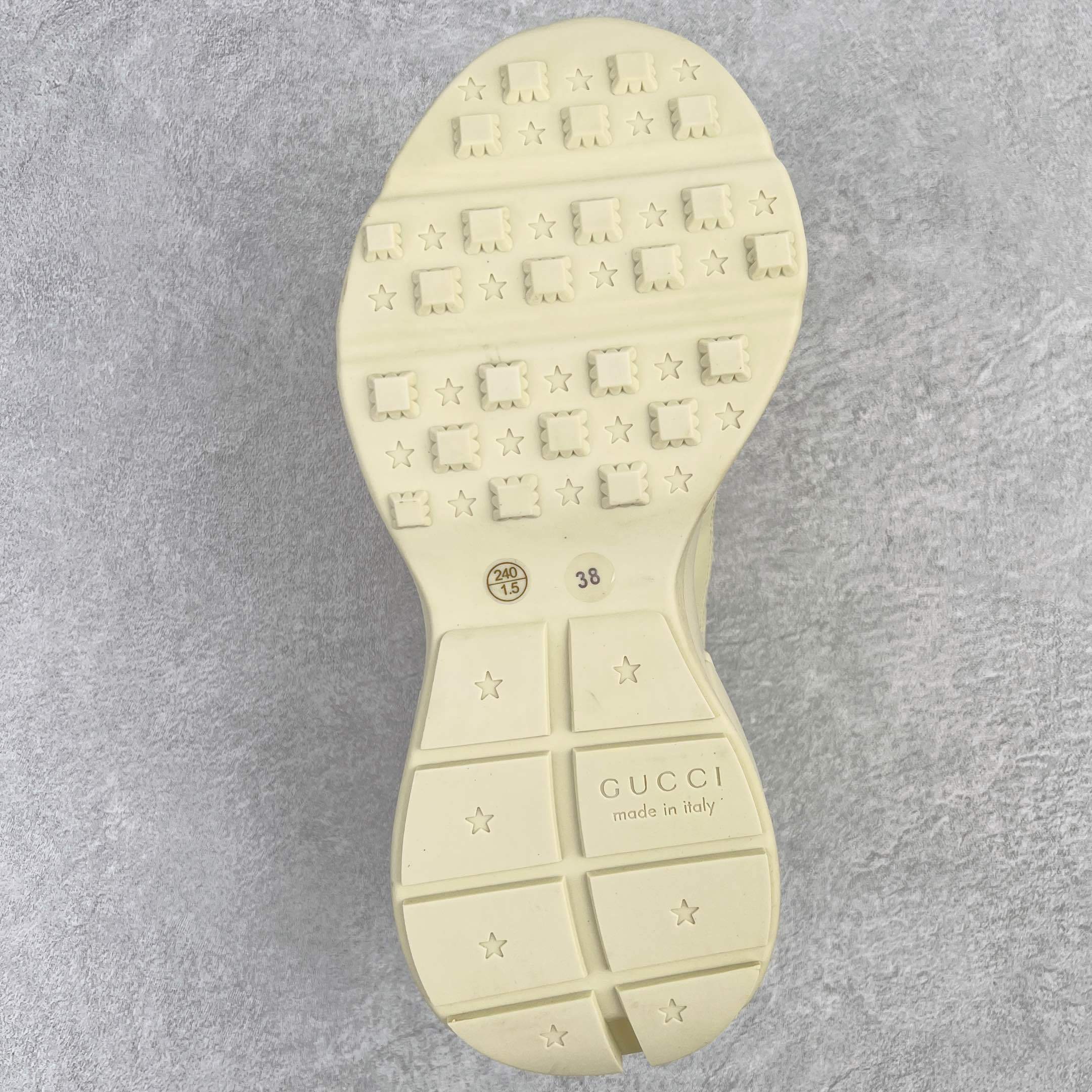 gucci shoes/sneakers-1059