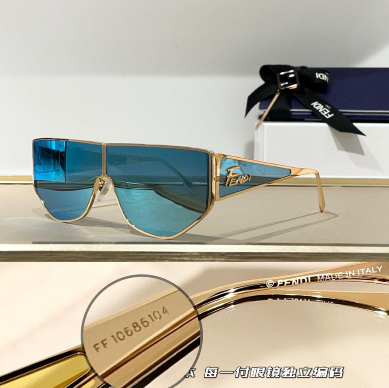 Fendi glasses -FENDI 0046493E