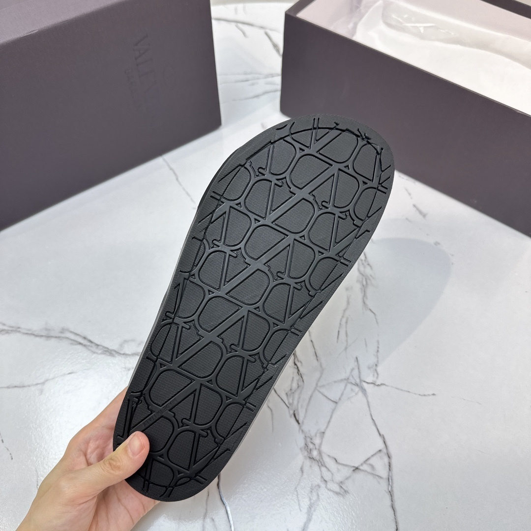 valentino shoes /sneakers-890