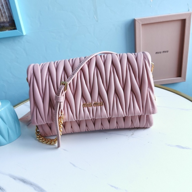 miu miu MIUMIU Matelasse0CB1