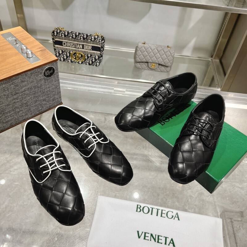 Bottega Veneta Men shoes -BV 038641E