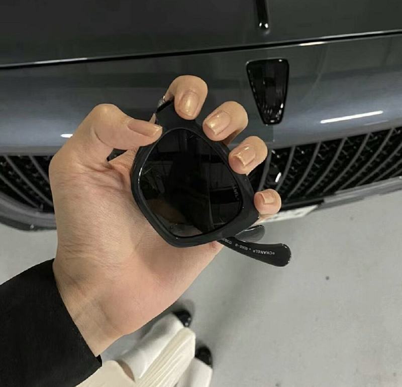 Chanel glasses -Chanel 0106