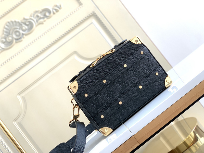 shoulder bag Lv shoulder bag M45785 Handle Trunk1A68