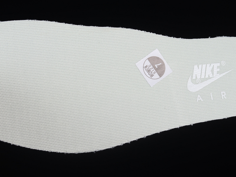 uptempo 380 917593 300 AIR MORE UPTEMPO BARELY GREEN WHITE WOMAN 36 39 MAN 40 46 015C