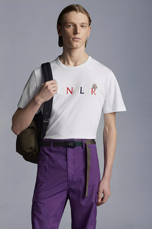 MONCLER TSHIRT -Moncler Logo Rubberized Print T-Shirt